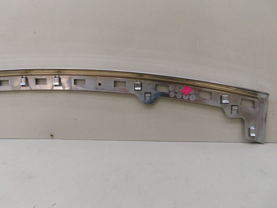 2011-2022 JEEP GRAND CHEROKEE WK REAR BUMPER STEP PAD MOLDING OEM