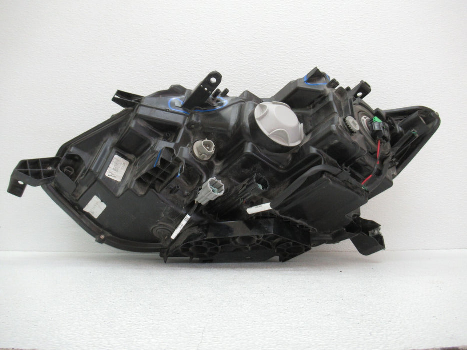 2017-2019 NISSAN ROGUE RIGHT PASSENGER SIDE HEADLIGHT HEADLAMP HALOGEN OEM