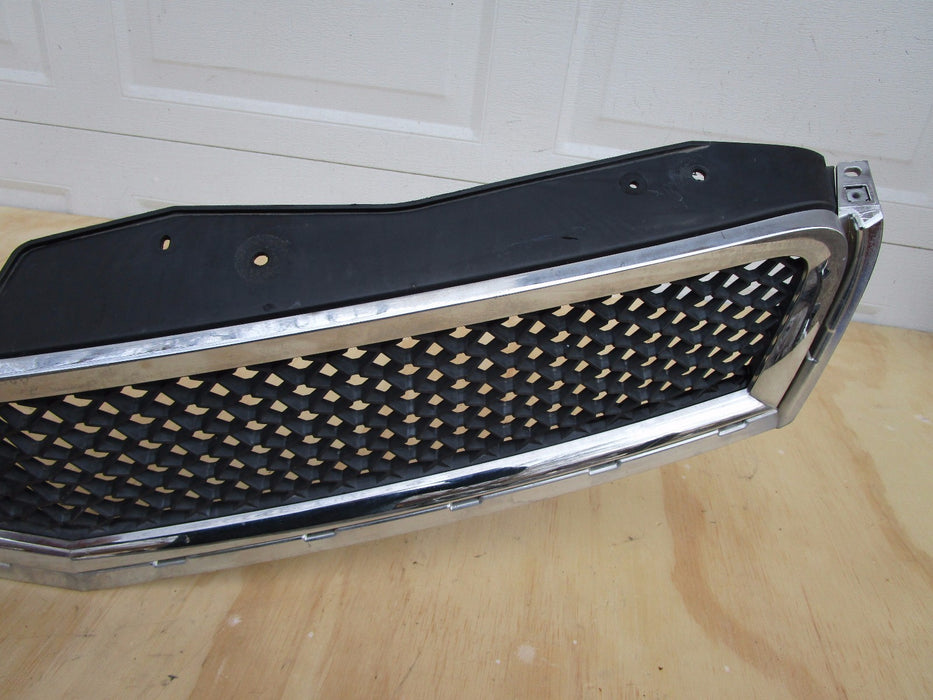 09 10 11 12 CHEVROLET TRAVERSE FRONT UPPER GRILLE GRILL OEM