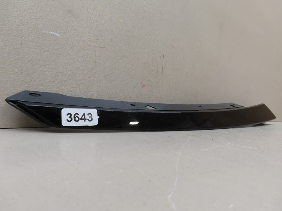 2016-2018 HONDA CIVIC FRONT RIGHT PASSENGER HEADLIGHT UPPER GRILLE OEM
