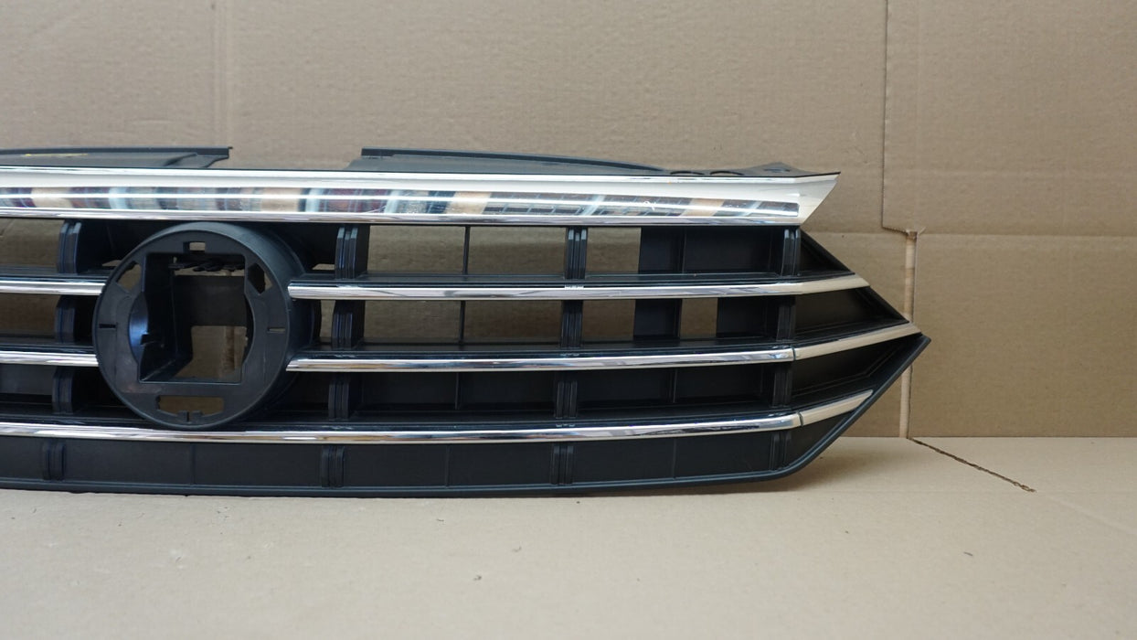 2019-2020 VOLKSWAGEN JETTA FRONT BUMPER RADIATOR GRILLE GRILL CHROME OEM 19 20