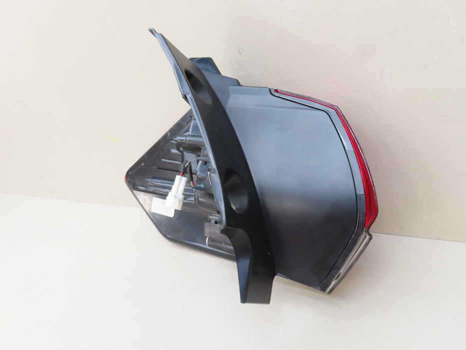 2017 2018 2019 2020 NISSAN ROGUE REAR RIGHT PASSENGER TAIL LIGHT OEM