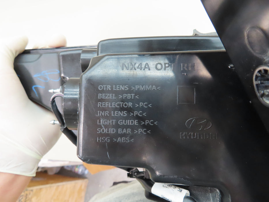 2022 2023 HYUNDAI TUCSON REAR RIGHT PASSENGER TAIL LIGHT LED OUTER OEM