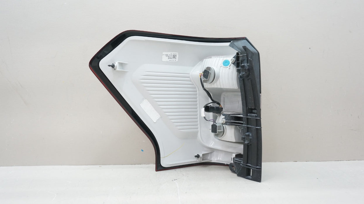 2022-2024 FORD EXPEDITION REAR RIGHT PASSENGER SIDE TAIL LIGHT OEM NL1B-13B504