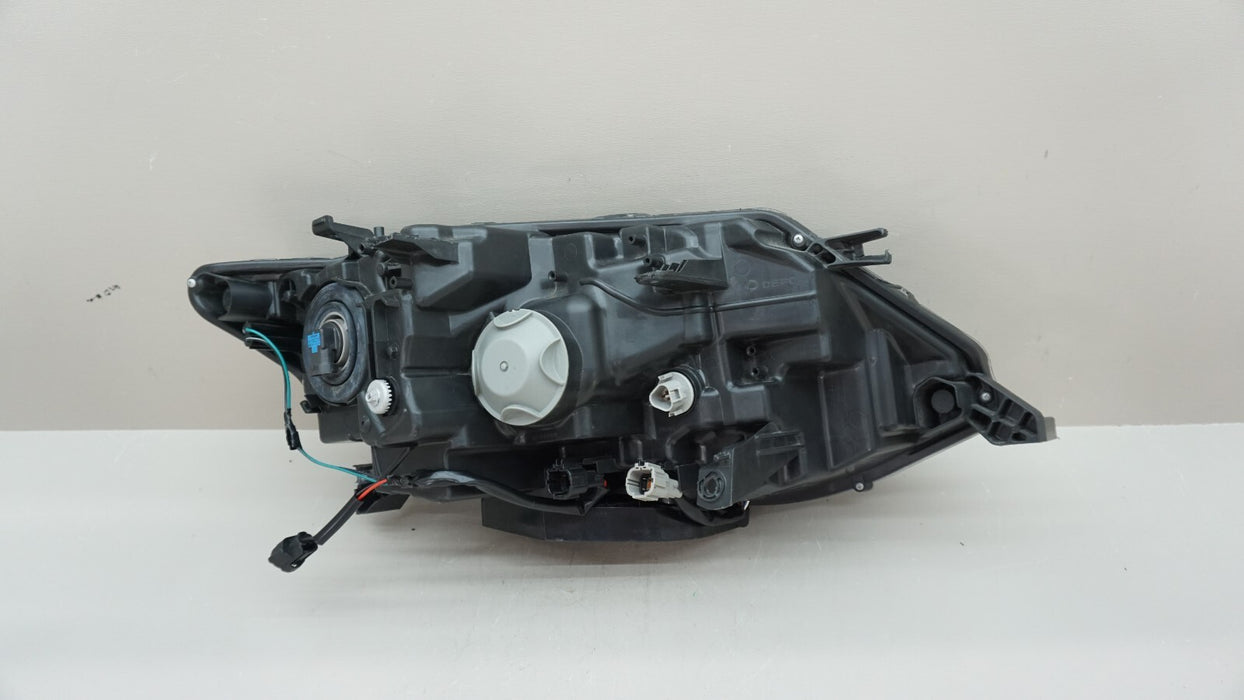 2017-2019 NISSAN ROGUE FRONT LEFT DRIVER SIDE HEADLIGHT HALOGEN HEADLAMP