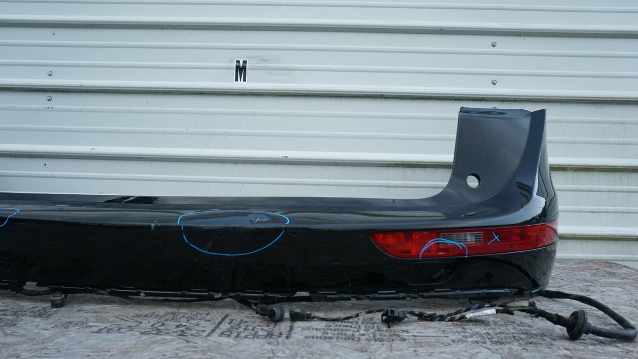 2009-2012 AUDI Q5 REAR UPPER BUMPER COVER W/ TURN LIGHT & PDC SENSOR WIRE OEM