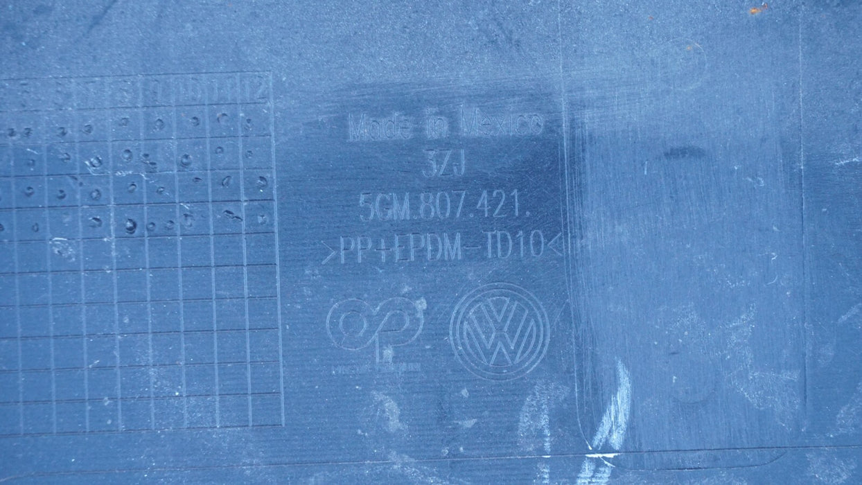 2015-2017 VOLKSWAGEN GOLF GTI REAR BUMPER COVER PANEL ASSEMBLY 5GM807421 OEM