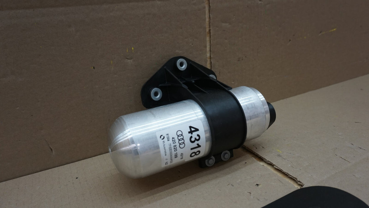 2008-2012 AUDI R8 AC A/C CONDITIONING RECEIVER ACCUMLATOR 420-820-189 DRYER OEM