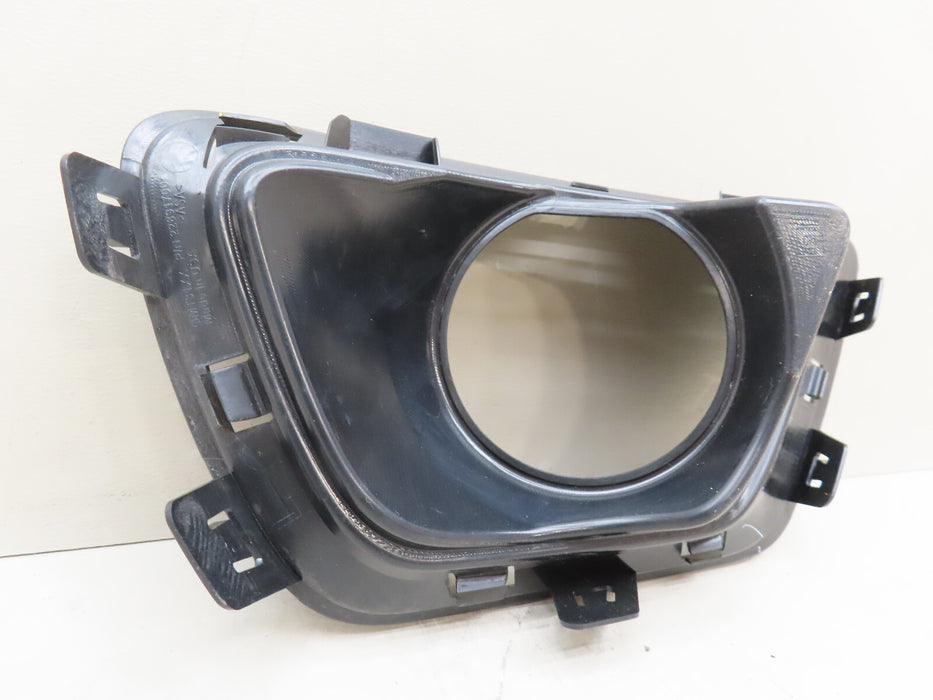2015-2020 CHEVROLET COLORADO FRONT LEFT DRIVER SDIE FOG LIGHT COVER OEM