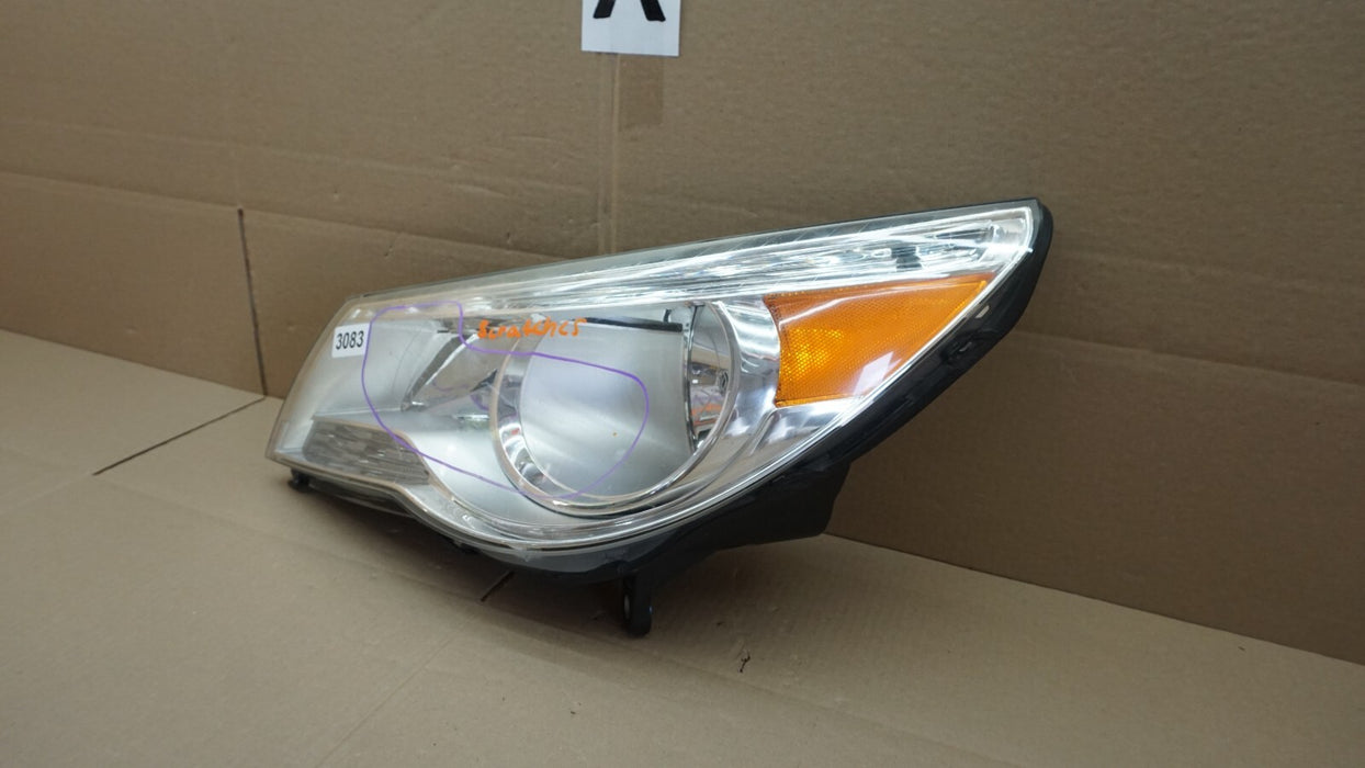 2009-2014 VOLKSWAGEN ROUTAN FRONT LEFT DRIVER SIDE HEADLIGHT LAMP HALOGEN OEM