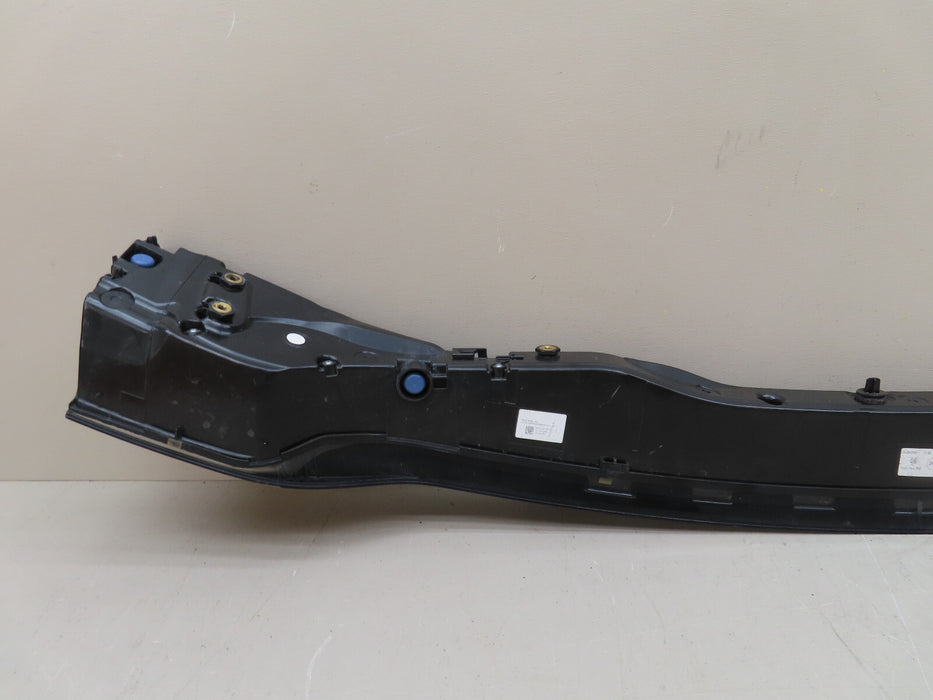 2019-2022 PORSCHE MACAN REAR CENTER TAIL LIGHT LED OEM 95B.945.208.L