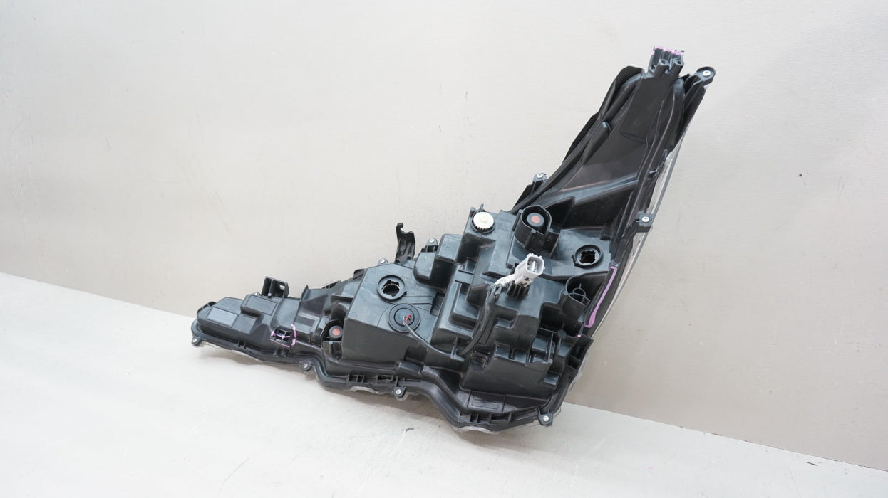 2020-2022 TOYOTA COROLLA FRONT RIGHT PASSENGER SIDE HALOGEN HEADLIGHT OEM