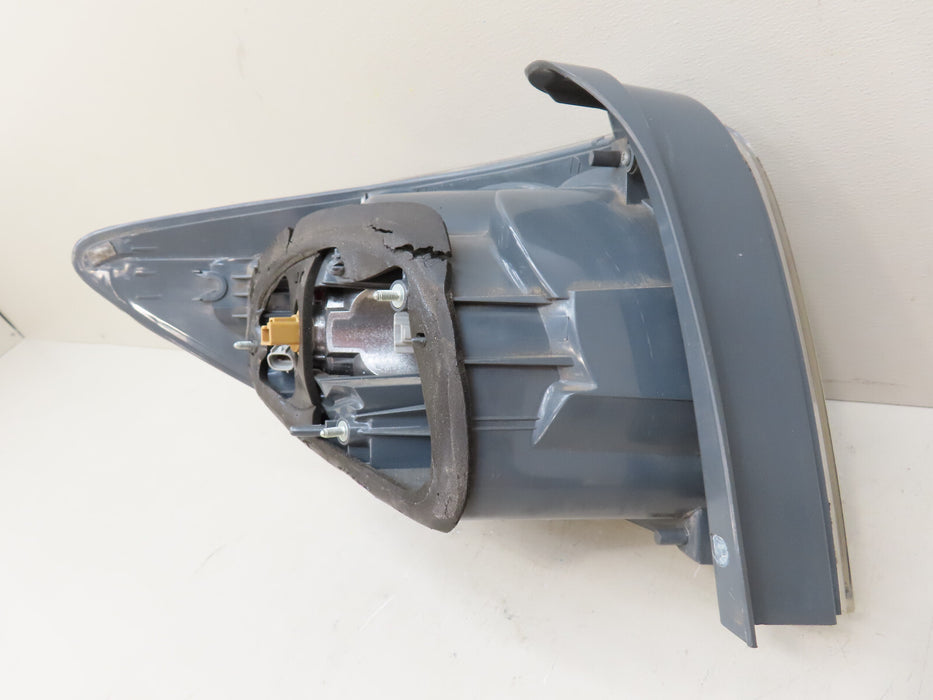 2007-2009 MAZDA CX7 CX-7 REAR RIGHT PASSENGER TAIL LIGHT OUTER OEM