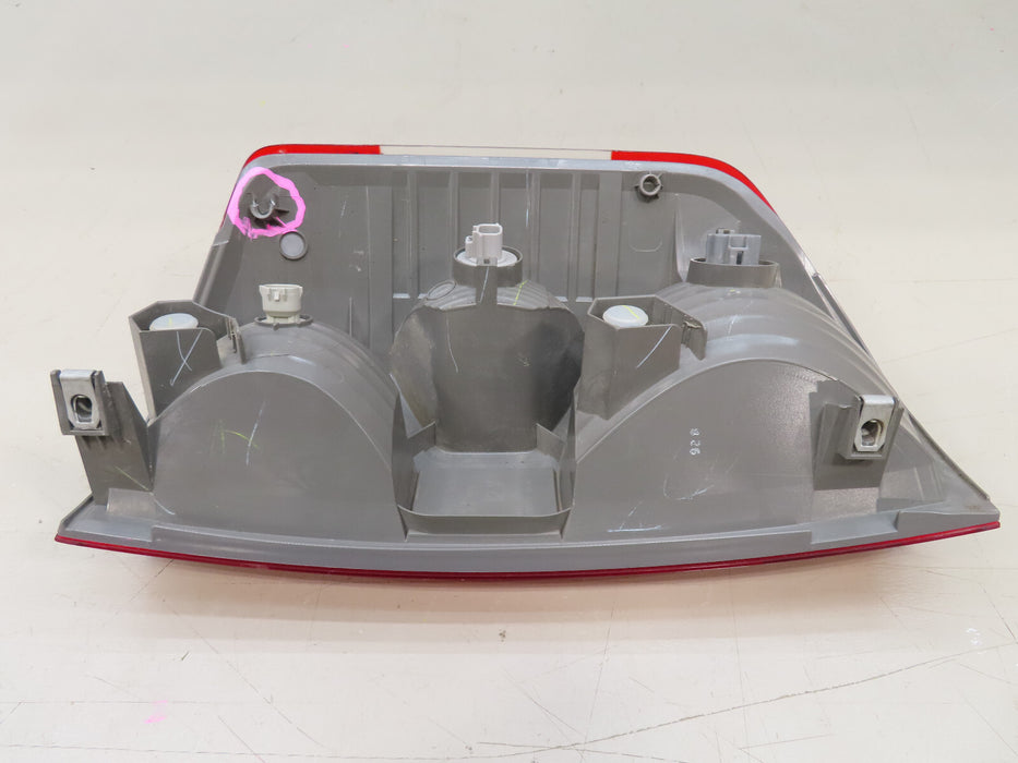 2014-2020 TOYOTA TUNDRA REAR LEFT DRIVER TAIL LIGHT HALOGEN OEM