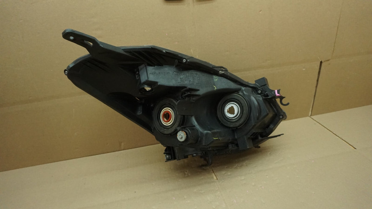 2010-2013 NISSAN ALTIMA FRONT LEFT DRIVER SIDE HEADLIGHT HALOGEN OEM 10 11 12 13