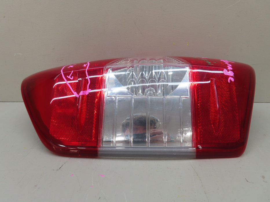 2014-2020 TOYOTA TUNDRA REAR RIGHT PASSENGER SIDE TAIL LIGHT HALOGEN OEM