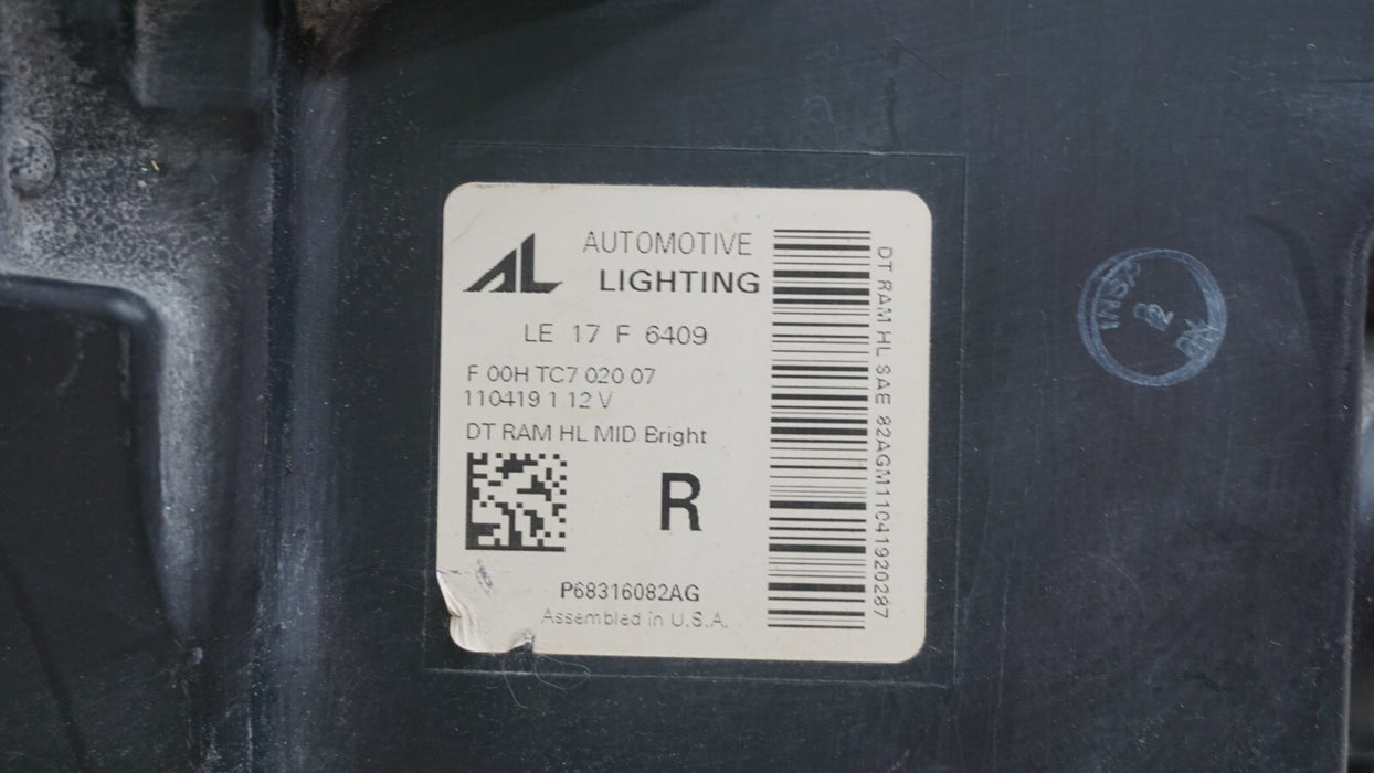 2019-2023 DODGE RAM 1500 FRONT RH RIGHT PASSENGER SIDE HEADLIGHT OEM