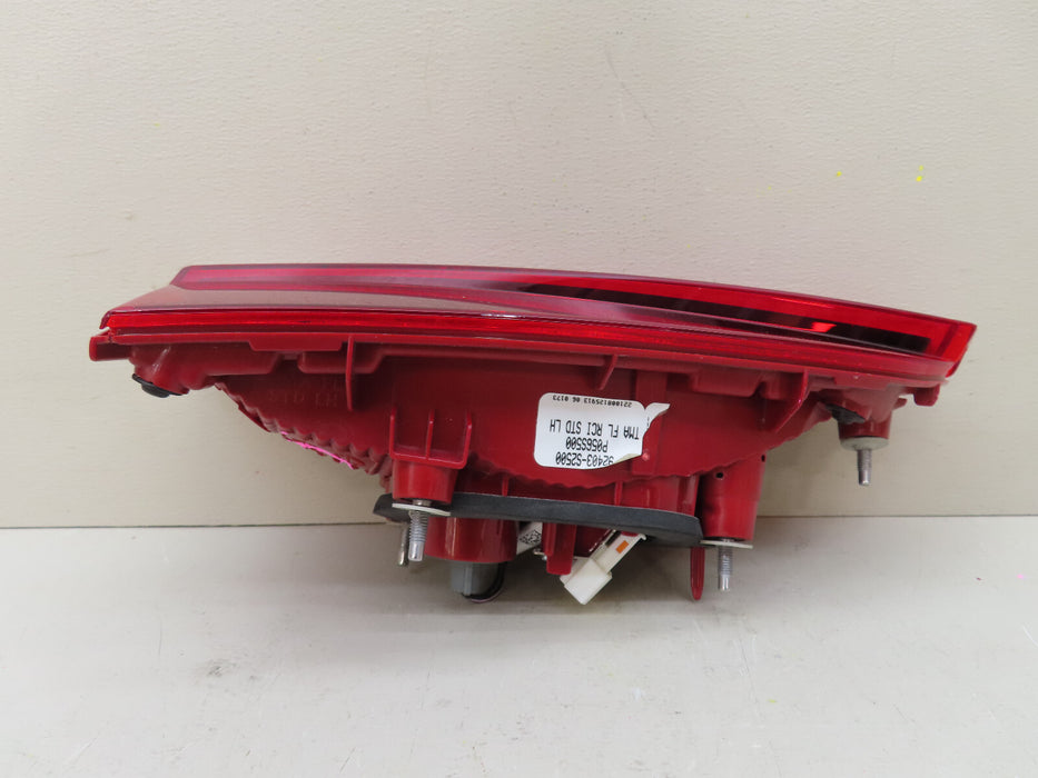 2021-2023 HYUNDAI SANTA FE REAR LEFT DRIVER TAIL LIGHT INNER LED OEM 92403-S2500