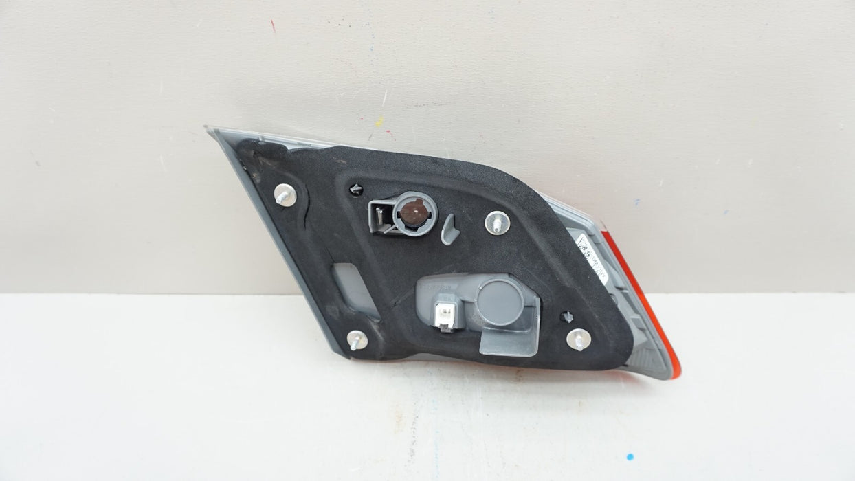 2013-2015 HONDA ACCORD REAR RH RIGHT PASSENGER SIDE INNER TAIL LIGHT OEM