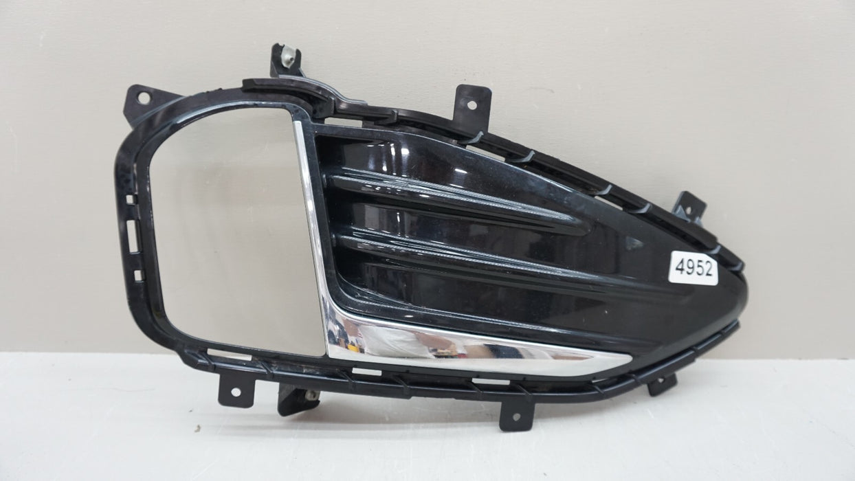 2019-2024 FORD EDGE FRONT RIGHT PASSENGER SIDE FOG LIGHT BEZEL TRIM KT4B-15B200