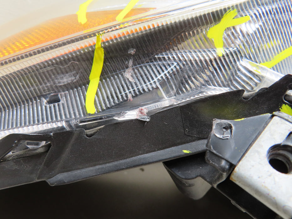 2012-2016 SUBARU IMPREZA RIGHT PASSENGER SIDE HEADLIGHT HALOGEN OEM