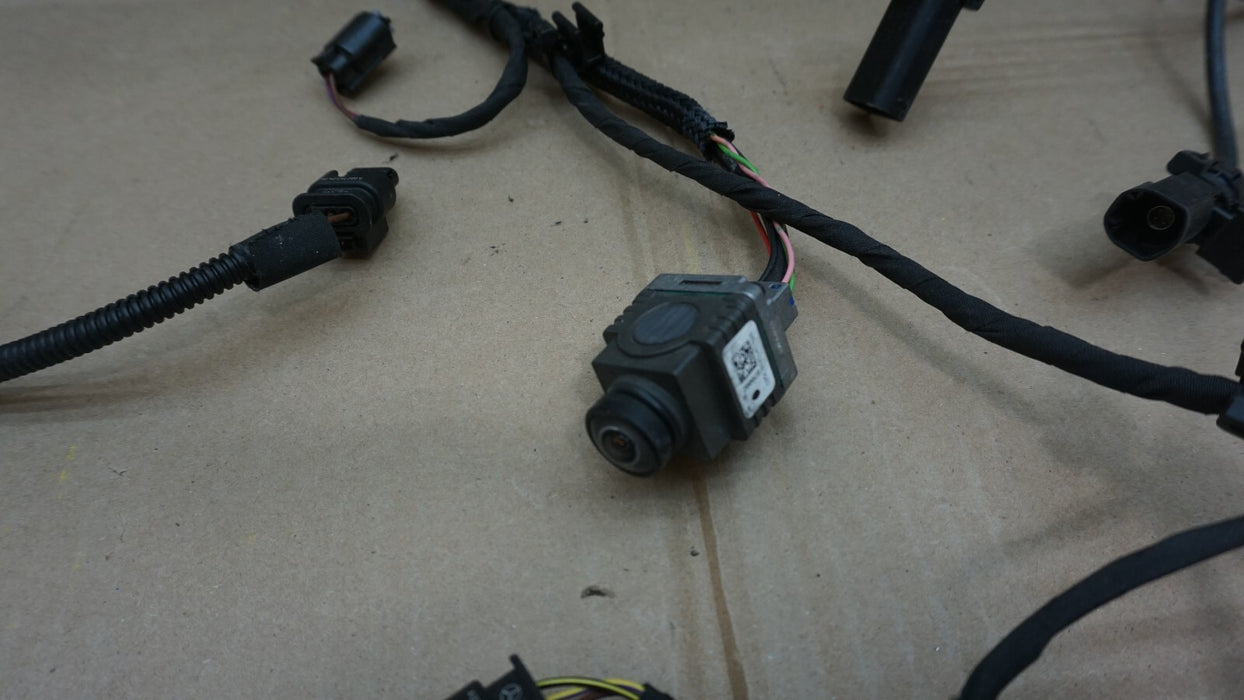MERCEDES E-CLASS W213 BOOTLID/ TAILGATE CONTROL UNIT W/ HARNESS A2059052110 OEM