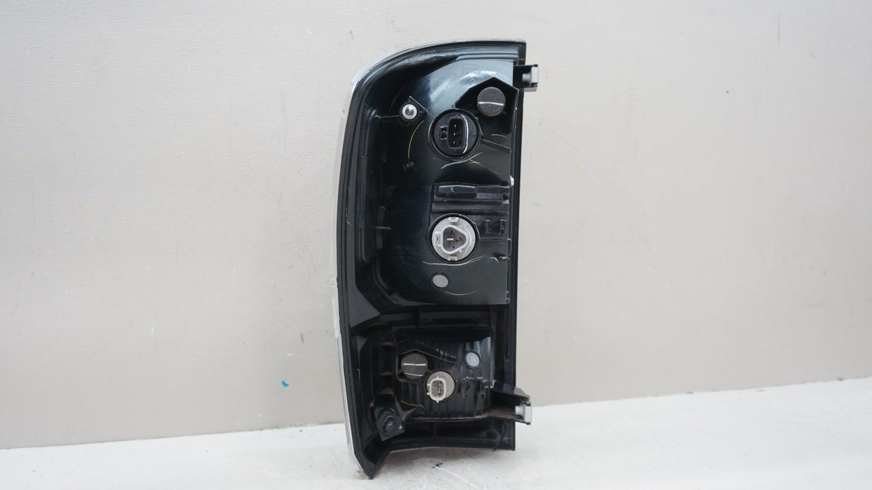 2016-2023 TOYOTA TACOMA REAR RIGHT PASSENGER SIDE TAIL LIGHT OEM