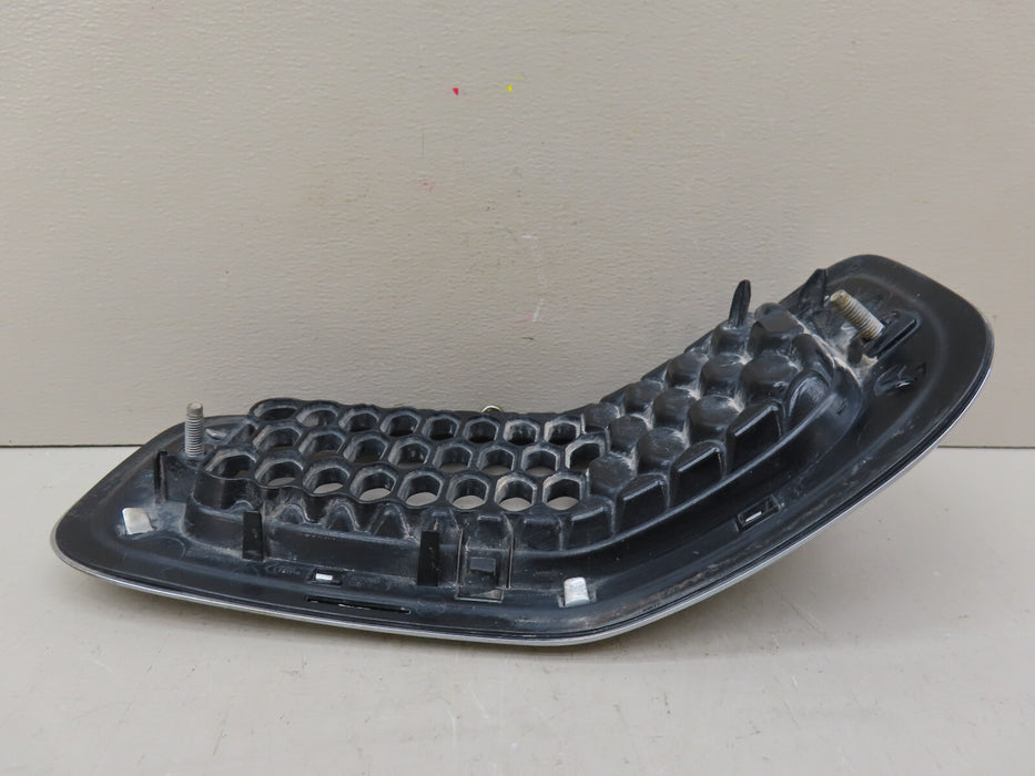 2014-2018 JEEP CHEROKEE FRONT RADIATOR GRILL GRILLE INSERT #7 OEM