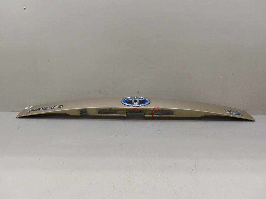 2010-2015 TOYOTA PRIUS HYBRID REAR TRUNK TAIL GATE LID MOLDING PANEL OEM