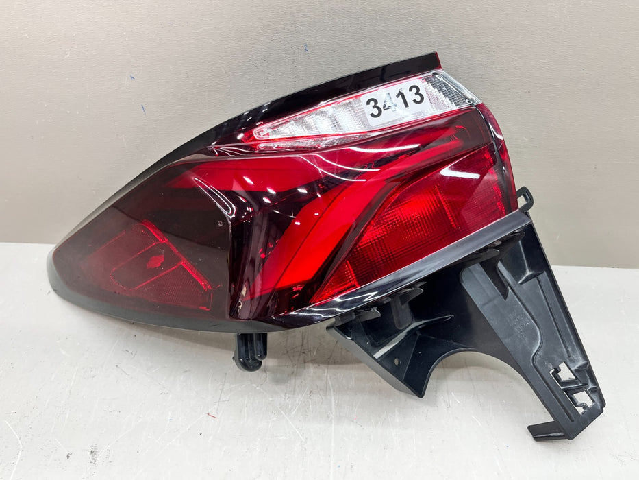 2019-2022 CHEVROLET BLAZER LH LEFT DRIVER OUTER LED TAIL LIGHT LAMP 84584303