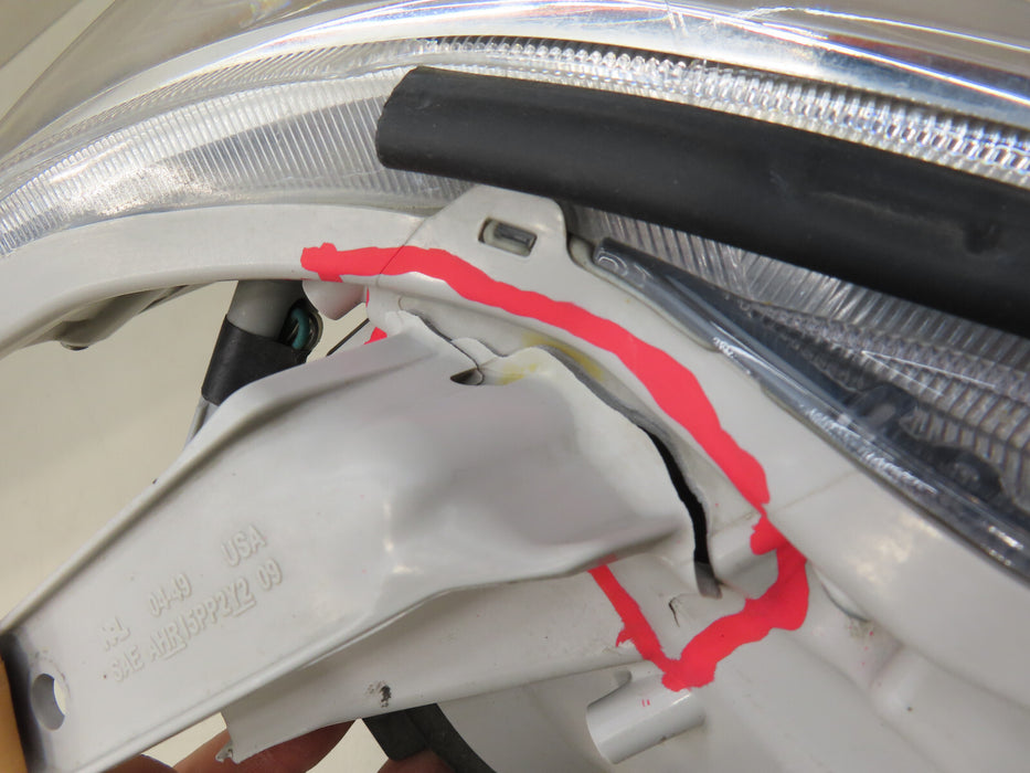 2012-2015 TOYOTA TACOMA LEFT DRIVER SIDE HEADLIGHT OEM