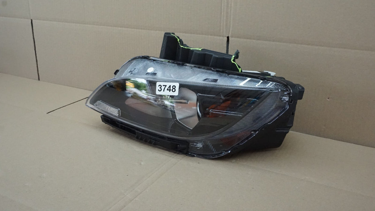 2022 HYUNDAI KONA FRONT LEFT DRIVERS SIDE HEADLIGHT OEM  22