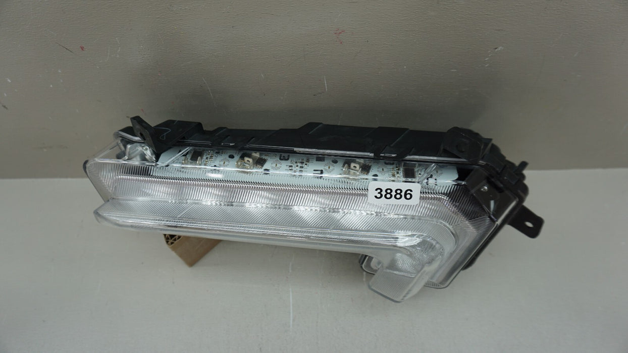 2016-2018 CHEVROLET MALIBU FRONT LH LEFT DRIVER SIDE FOG LIGHT LAMP OEM