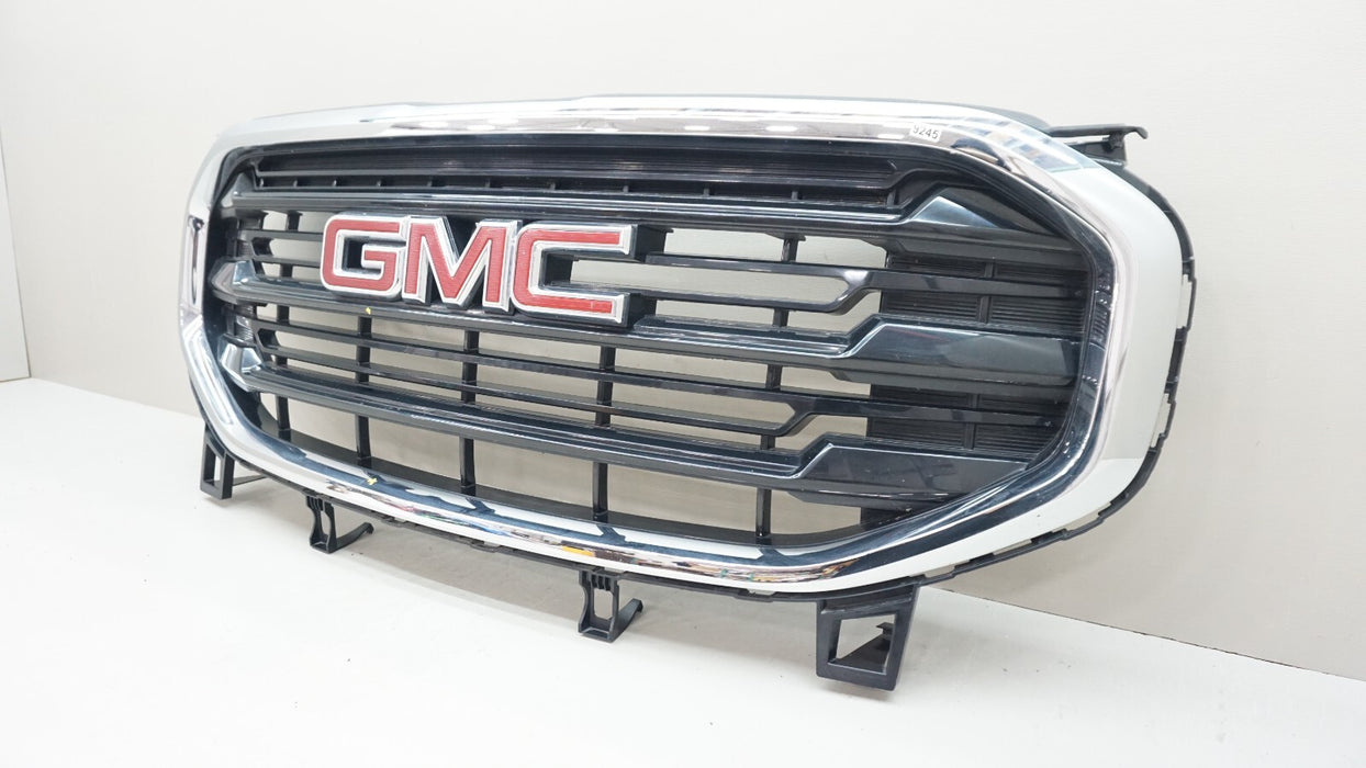 2018-2021 GMC TERRAIN FRONT MAIN RADIATOR GRILLE OEM 84236094