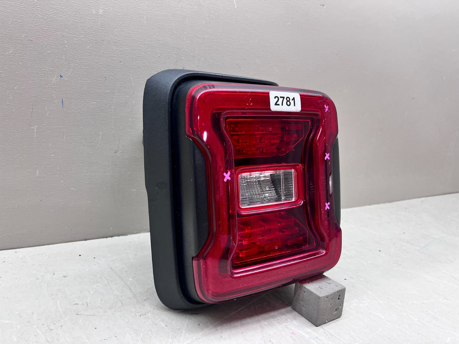 2018-2025 JEEP WRANGLER RH PASSENGER LED TAILLIGHT W/O BSD P68544528AD OEM