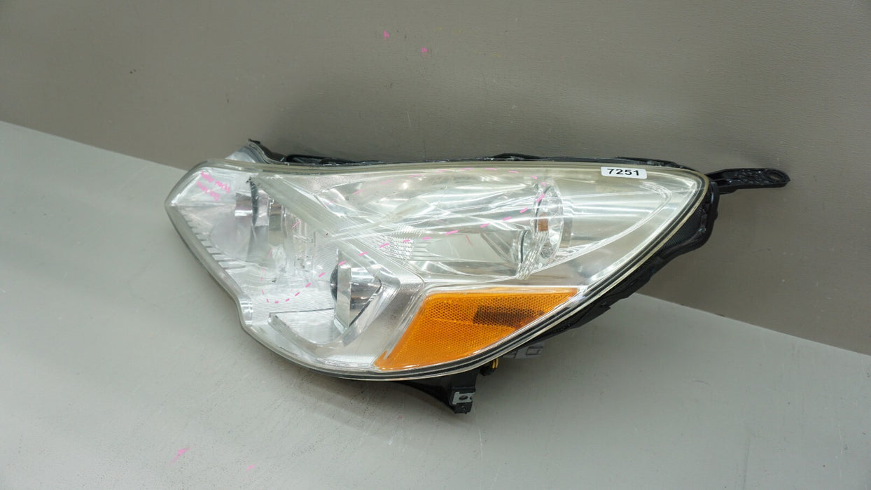 2010-2014 SUBARU LEGACY OUTBACK FRONT LEFT DRIVERS SIDE HEADLIGHT HALOGEN OEM