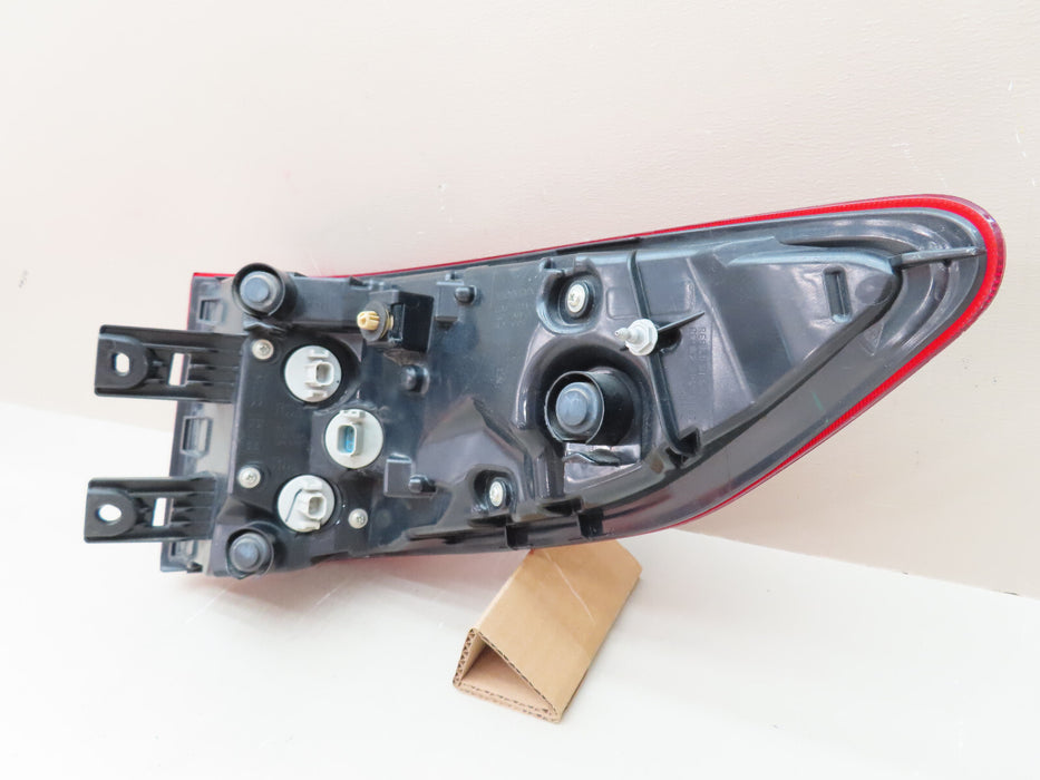 2018-2021 HONDA ODYSSEY REAR LEFT DRIVER SIDE TAIL LIGHT OUTER OEM