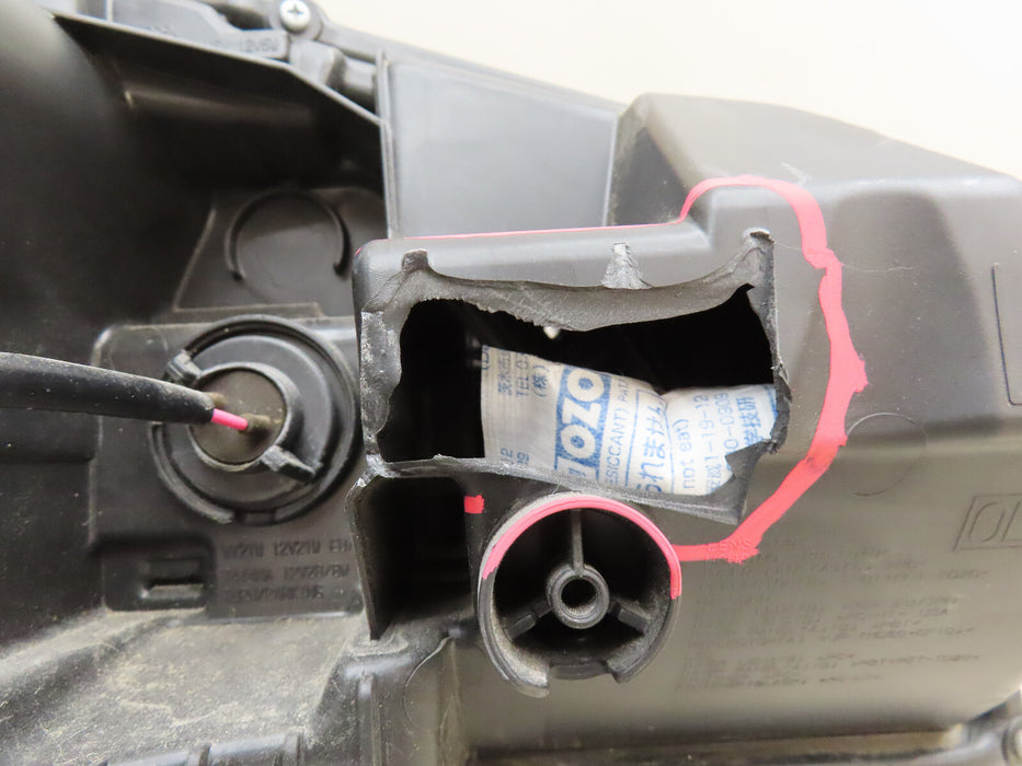 2018-2022 NISSAN LEAF FRONT LEFT DRIVER SIDE HEADLIGHT HALOGEN/LED OEM
