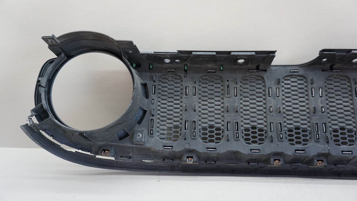 2015-2018 JEEP RENEGADE SUV FRONT BUMPER RADIATOR GRILLE GRILL OEM 735587827