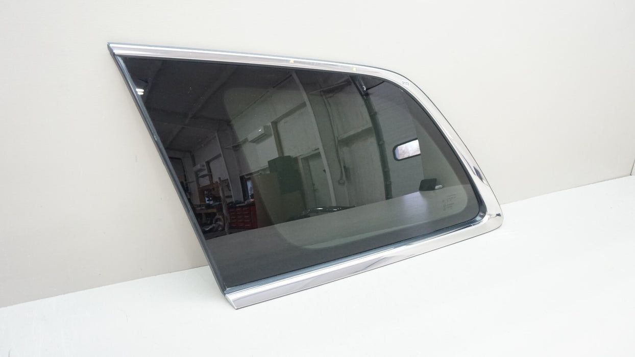 2017-2021 JEEP GRAND CHEROKEE REAR LEFT QUARTER WINDOW 68259511AB OEM