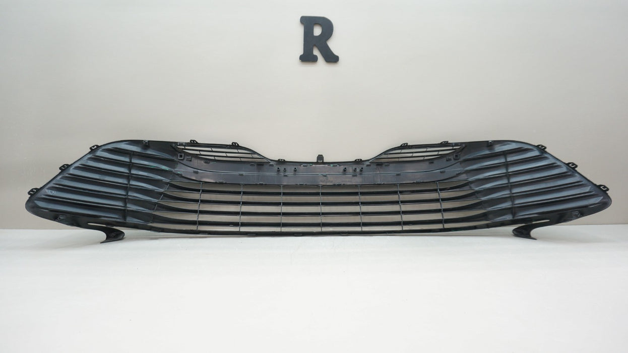 2018-2020 TOYOTA CAMRY FRONT BUMPER RADIATOR GRILLE OEM 53113-06010