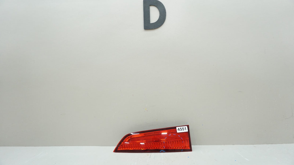 2016-2018 HONDA PILOT REAR RH RIGHT PASSENGER SIDE INNER TAIL LIGHT OEM
