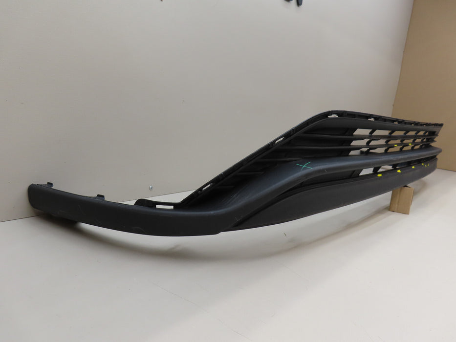 2020 2021 TOYOTA HIGHLANDER FRONT LOWER BUMPER COVER VALANCE OEM 52129-0E070