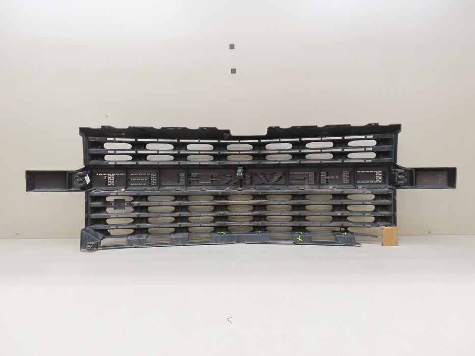 ..2019-2021 CHEVROLET SILVERADO 1500 FRONT BUMPER RADIATOR GRILLE OEM
