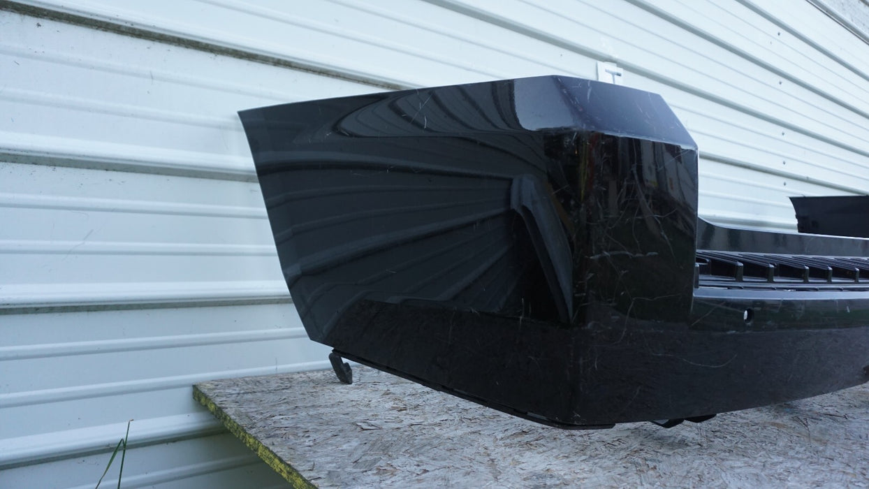 2015-2020 GMC YUKON REAR BUMPER COVER PANEL OEM AHH03009