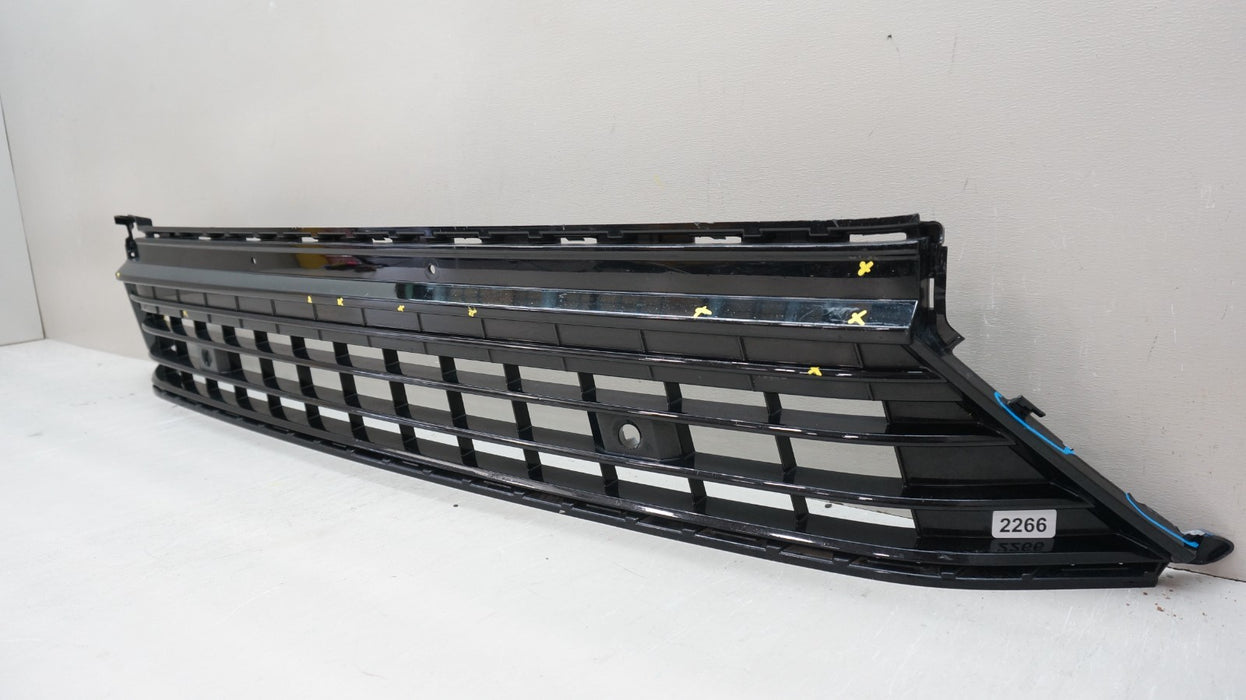 2020-2023 VOLKSWAGEN ATLAS FRONT LOWER BUMPER GRILLE GRILL 3CN853677 OEM