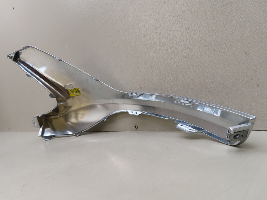 2021-2023 HYUNDAI SANTA FE FRONT RIGHT PASSENGER SIDE SKID PLATE OEM 86579-S2600