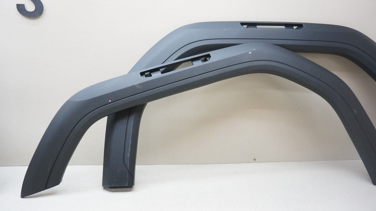2020-2026 GMC SIERRA 2500 3500 FENDER FLARE WHEEL ARCH SET OEM