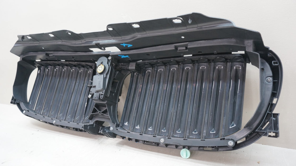 2016-2019 BMW 740 750 FRONT GRILLE SHUTTER OEM 51131-87156