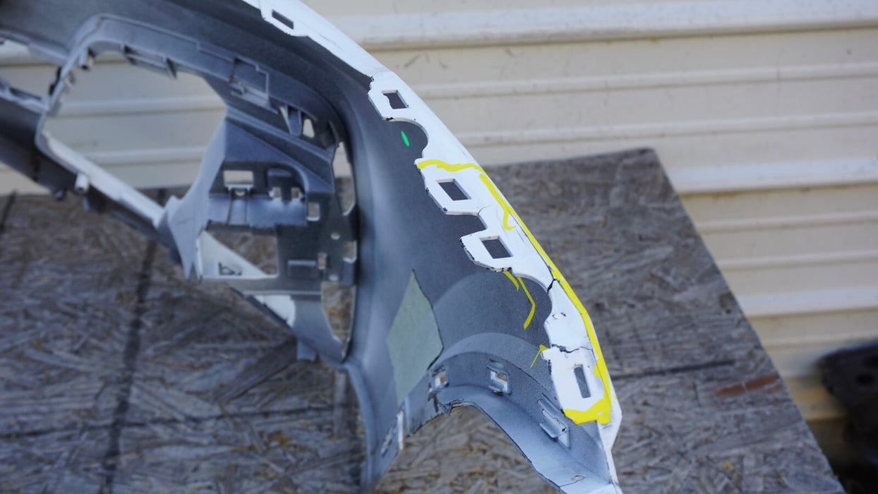 2021-2022 AUDI Q5 FRONT BUMPER COVER OEM 21 22
